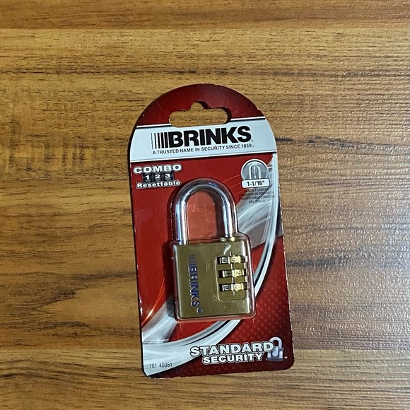 BRINKS Standard Security 3-dial Combination Resettable Padlock 🔒 (New) - Picture 3 of 14